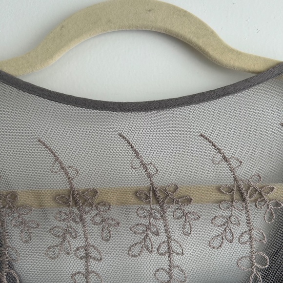 Women's Long Sleeve Lace Boho Blouse Tunic Grey Sz XL Whimsical Fairy Core Flowy - Picture 7 of 7